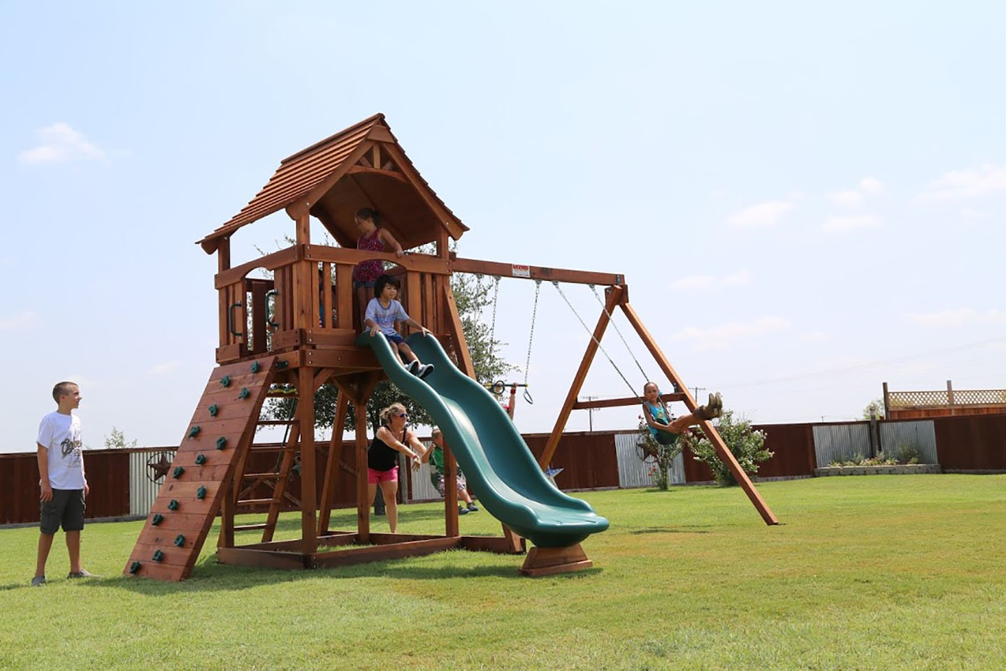 Maverick Swing Set Rockwall